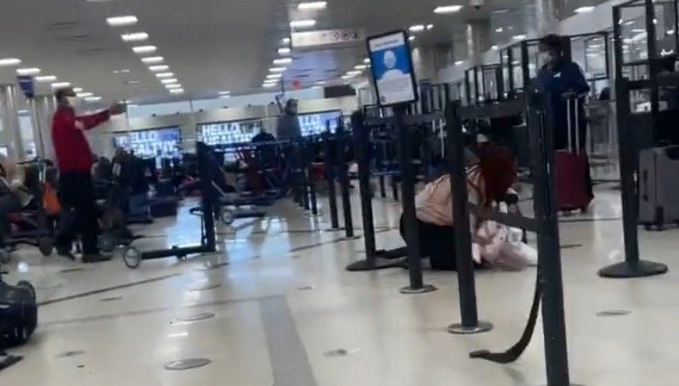 travel-hell:-accidental-weapon-discharge-at-atlanta-airport-causes-chaos-and-halted-flights-(video)