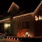 minnesota-family-is-threatened-by-wicked-leftist-neighbor-for-putting-up-christmas-lights