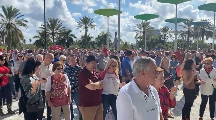 mainstream-media-downplays-crowd-size-at-trump-rally-in-sunrise,-florida-–-event-was-larger-than-all-biden-rallies-in-2020-combined