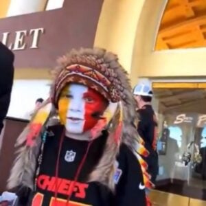 9-year-old-chiefs-fan-smeared-by-deadspin-goes-to-super-bowl-wearing-face-paint-and-native-headdress-(video)