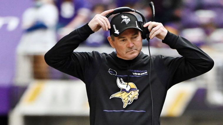cowboys-hire-zimmer-as-dc-after-uncertainty