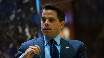 scaramucci:-we-have-to-make-sure-republicans-either-don’t-vote-or-vote-for-biden