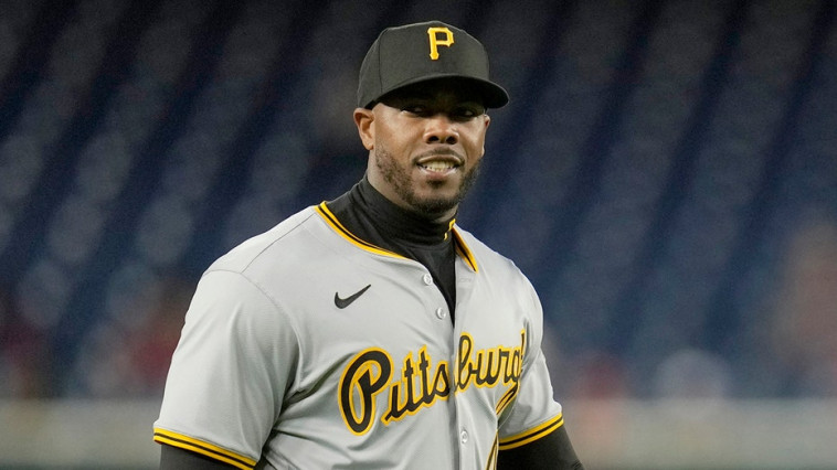 pirates’-aroldis-chapman-suspended-2-games-after-heated-argument-with-umpire-leads-to-ejection