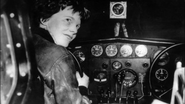 what-would-recovery-of-amelia-earhart’s-long-lost-plane-look-like?
