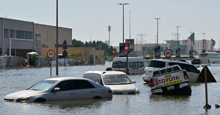 shocking:-historic-rainfall-occurs-in-dubai-–-was-it-self-inflicted?