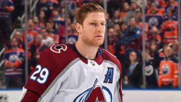 nathan-mackinnon-is-having-the-best-season-of-his-career,-but-he-still-gets-overshadowed