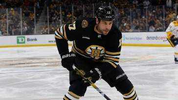 bruins-star’s-wife-files-for-divorce-5-months-after-his-domestic-arrest:-report