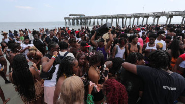 54-spring-breakers-arrested-in-savannah-beach-bash-amid-booze-soaked-brawls,-beach-flooded-with-trash