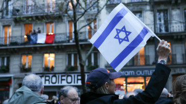 france:-man-vowing-to-‘avenge-palestine’-kidnaps-jewish-woman,-threatens-her-with-sex-slavery,-death