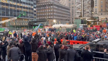 new-york-union-workers-chant-“usa!”-as-president-trump-visits-their-construction-site-–-union-leader-trashes-democrats,-praises-trump-(video)