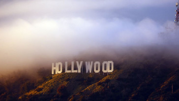 hollywood-is-reportedly-in-rough-shape-and-in-the-midst-of-massive-change:-‘money-is-so-tight’